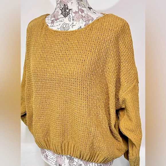 🛍️ Mustard yellow FAVLUX sweater size S. - Picture 2 of 13